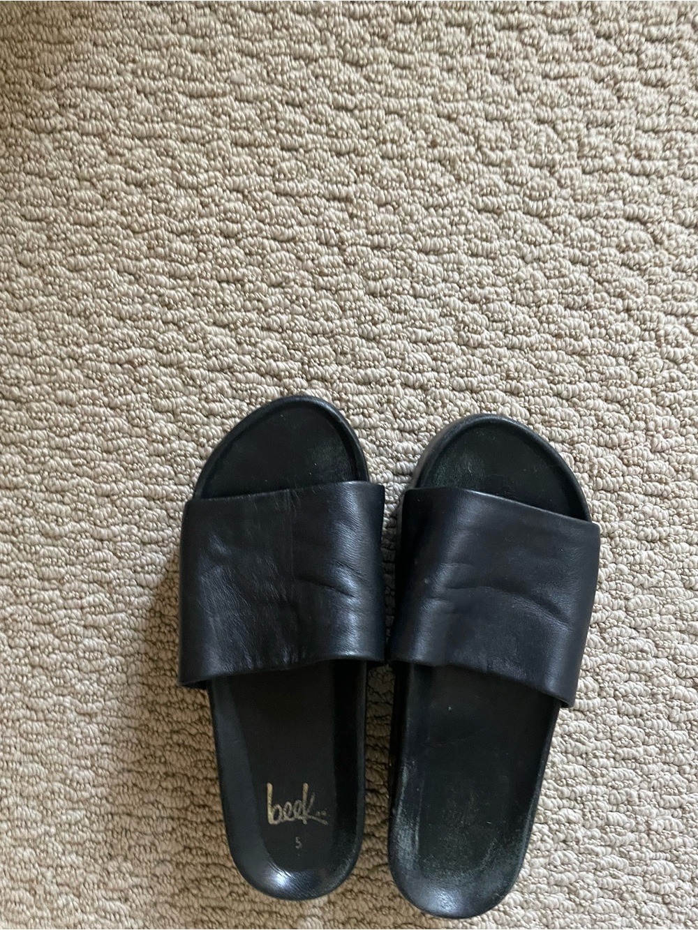 Beek Albatross
Platform Leather Slide Sandal 👡
